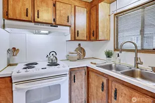 151 Sereno Cir Dr, Bremerton, WA 98312 - Photo 9