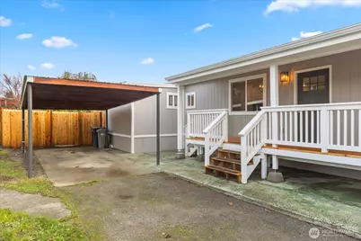 14322 Admirality Way #31, Lynnwood, WA 98087 - Photo 3