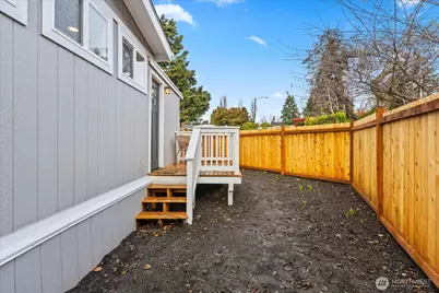 14322 Admirality Way #31, Lynnwood, WA 98087 - Photo 29