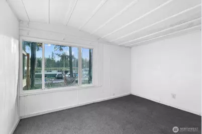 31412 70th Avenue S, Roy, WA 98580 - Photo 17