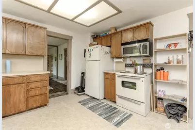 6845 S Clement Avenue, Tacoma, WA 98409 - Photo 11