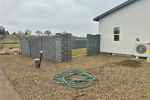 511 SW 12th, College Place, WA 99324 - Photo 25