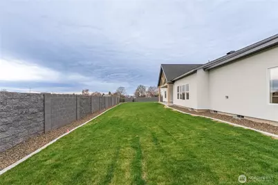 511 SW 12th, College Place, WA 99324 - Photo 37