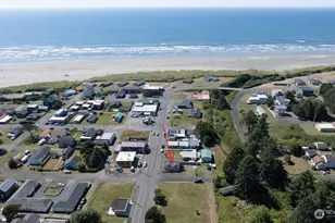 40 Main St, Pacific Beach, WA 98571 - Photo 11