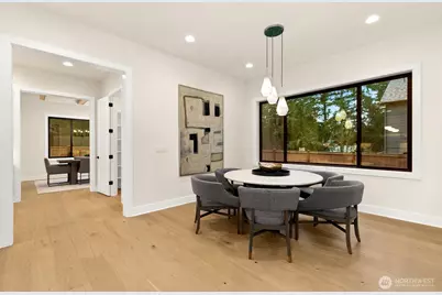 836 130th Avenue NE, Bellevue, WA 98005 - Photo 13