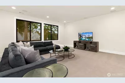 836 130th Avenue NE, Bellevue, WA 98005 - Photo 31