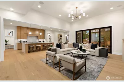 836 130th Avenue NE, Bellevue, WA 98005 - Photo 5