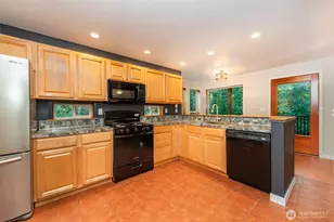 62 Pierson Ln, Sequim, WA 98382 - Photo 11