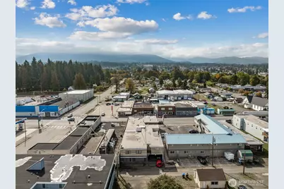 527 E First Street, Port Angeles, WA 98362 - Photo 17