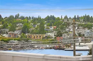 2960 Eastlake Ave E, Seattle, WA 98102 - Photo 3