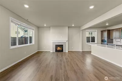 20416 SE 257th St, Covington, WA 98042 - Photo 9