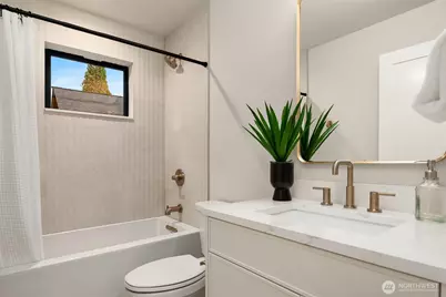 5916 10805 108th Avenue NE, Kirkland, WA 98033 - Photo 23