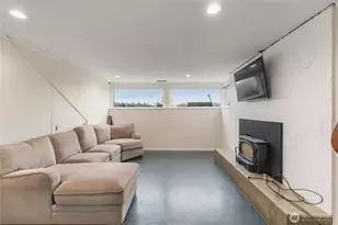 109 View Dr, Aberdeen, WA 98520 - Photo 25