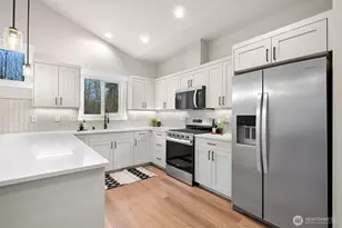 3993 Gentlebrook Ln, Bellingham, WA 98226 - Photo 3