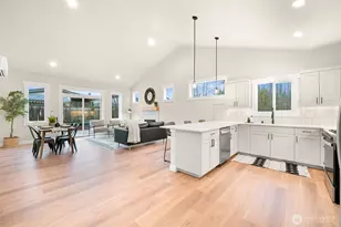 3993 Gentlebrook Ln, Bellingham, WA 98226 - Photo 7