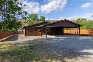1110 Riverside Ave, Twisp, WA 98856 - Photo 3