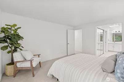 10 143rd Avenue SE #4, Bellevue, WA 98007 - Photo 15