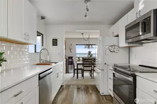 4901 Thistle Ln, Freeland, WA 98249 - Photo 11