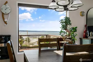 4901 Thistle Ln, Freeland, WA 98249 - Photo 9