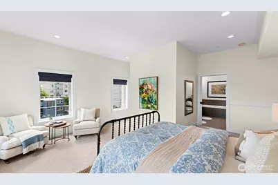 745 Bellevue Avenue E #401, Seattle, WA 98102 - Photo 23