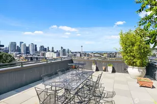 745 Bellevue Ave E, Seattle, WA 98102 - Photo 35