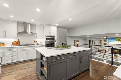 9713 S 204th Court, Kent, WA 98031 - Photo 13