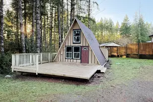 550 E Trails End Dr, Belfair, WA 98528 - Photo 1