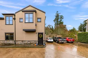 1095 Essex St, Camano Island, WA 98282 - Photo 29