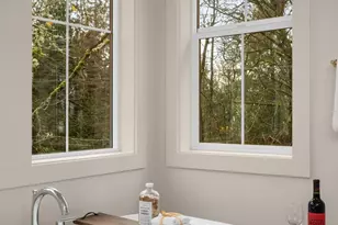 10606 NE 54th Ln, Kirkland, WA 98033 - Photo 27