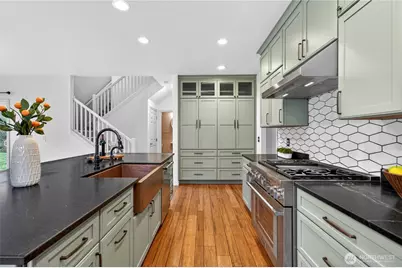 2205 215th Avenue E, Lake Tapps, WA 98391 - Photo 9