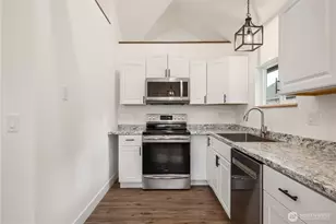 450 16th Ave, Longview, WA 98632 - Photo 9