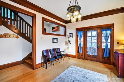 615 N Pearl Street, Centralia, WA 98531 - Photo 5