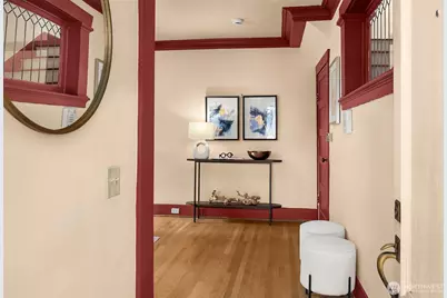 4511 1st Avenue NE, Seattle, WA 98105 - Photo 3