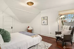 4511 1st Ave NE, Seattle, WA 98105 - Photo 23