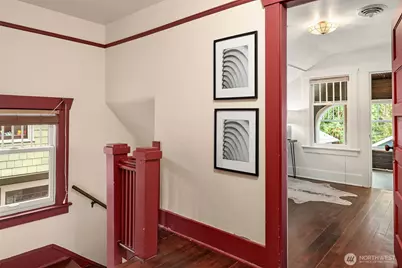 4511 1st Avenue NE, Seattle, WA 98105 - Photo 19