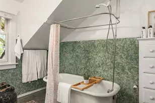 4511 1st Ave NE, Seattle, WA 98105 - Photo 21