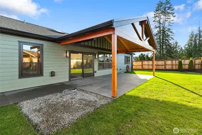 8227 Comox Road, Blaine, WA 98230 - Photo 33