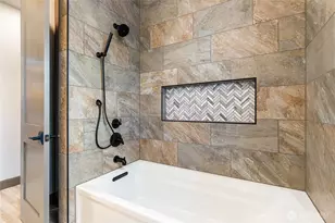 8227 Comox Rd, Blaine, WA 98230 - Photo 25