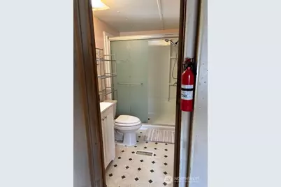 823 Cottonwood Drive, Enumclaw, WA 98022 - Photo 15