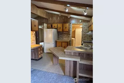 823 Cottonwood Drive, Enumclaw, WA 98022 - Photo 3