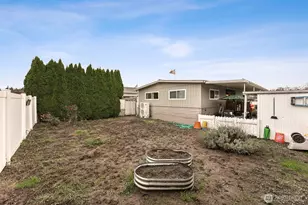 10711 60th Street Ct, Puyallup, WA 98372 - Photo 15