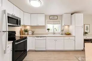 10711 60th Street Ct, Puyallup, WA 98372 - Photo 5
