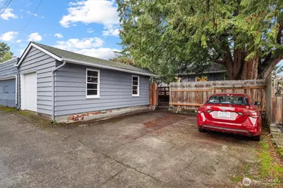 6311 Brooklyn Avenue NE, Seattle, WA 98115 - Photo 33