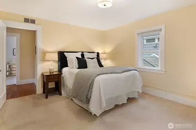 6311 Brooklyn Avenue NE, Seattle, WA 98115 - Photo 15