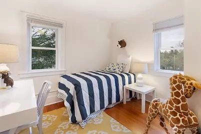 6311 Brooklyn Avenue NE, Seattle, WA 98115 - Photo 17