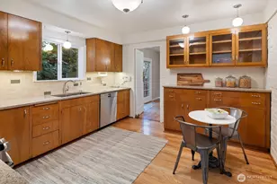 6311 Brooklyn Ave NE, Seattle, WA 98115 - Photo 9