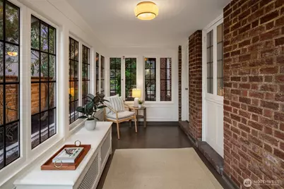 914 22nd Avenue E, Seattle, WA 98112 - Photo 15