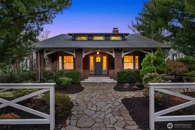 914 22nd Avenue E, Seattle, WA 98112 - Photo 1