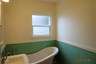 102 W Emerson Ave, Hoquiam, WA 98550 - Photo 17