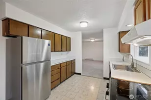 1802 Dorothy St, Longview, WA 98632 - Photo 11